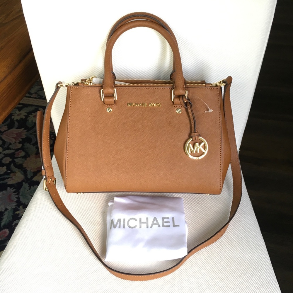 NWT Michael Kors Small Sutton Satchel Luggage